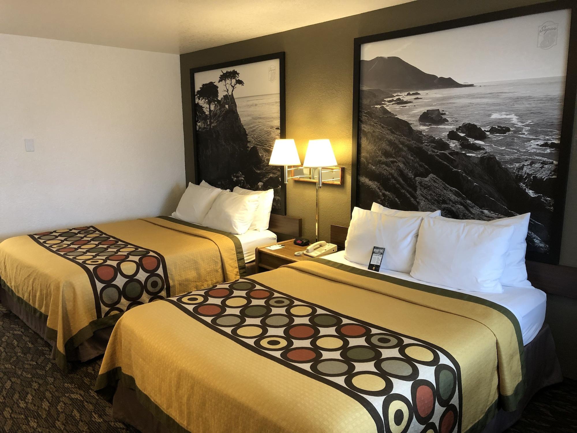 Super 8 By Wyndham Fort Bragg Eksteriør billede